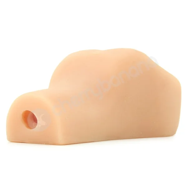 Cassia Riley Pet Pussy Masturbator