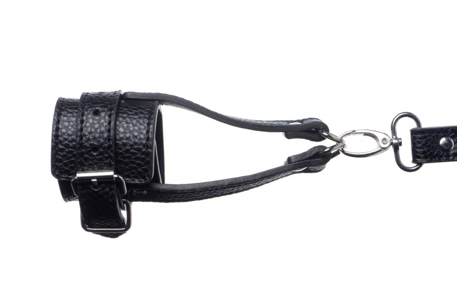 Ball Stretcher With Leash