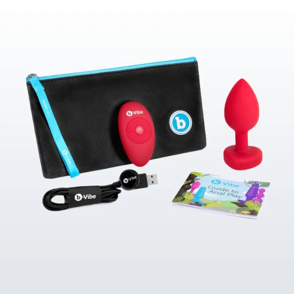 B-Vibe Vibrating Heart Plug