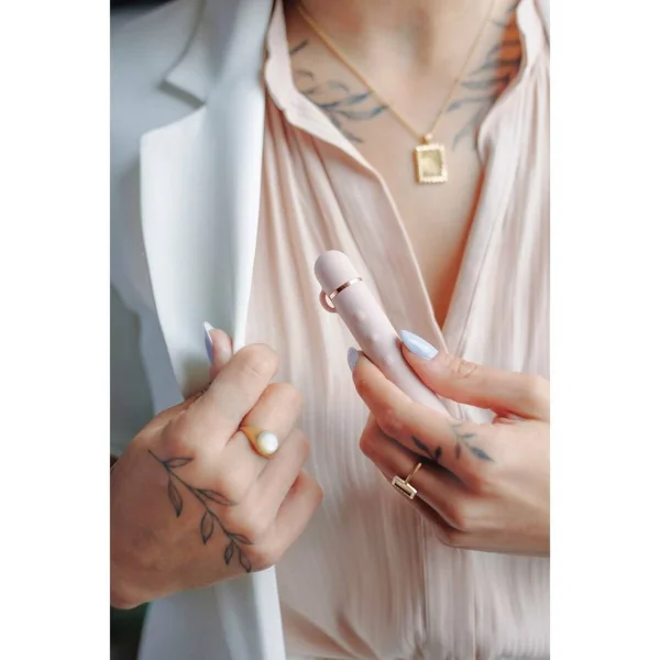 Le Wand Chrome Baton Vibrator