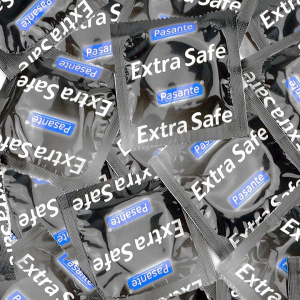 Pasante Extra Safe Condom Saver Bundle - 25 Pack