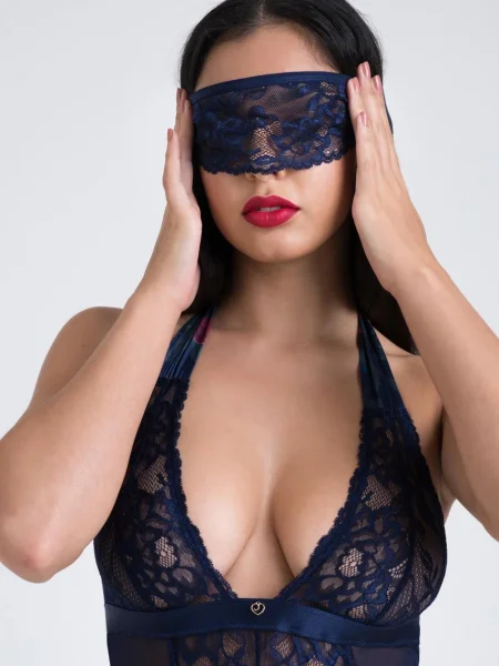 Lovehoney 7 Nights of Temptation Lingerie Gift Set — image 5 of 13