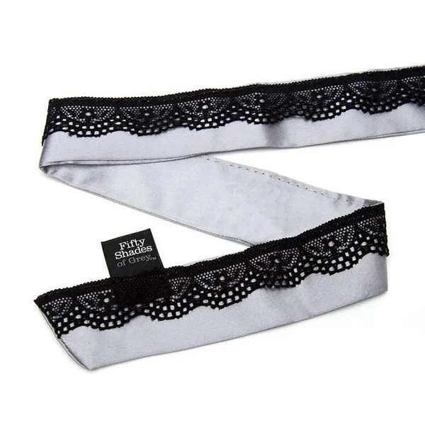 Fifty Shades - Play Nice Satin Collar &amp; Nip Clamps — image 10 of 10