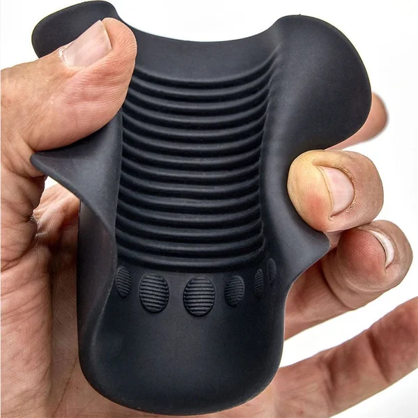 SUTRO 9 Speed Hands Free Penis Vibrator & Stamina Trainer — image 2 of 13