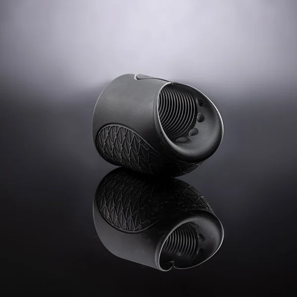 SUTRO 9 Speed Hands Free Penis Vibrator & Stamina Trainer — image 3 of 13
