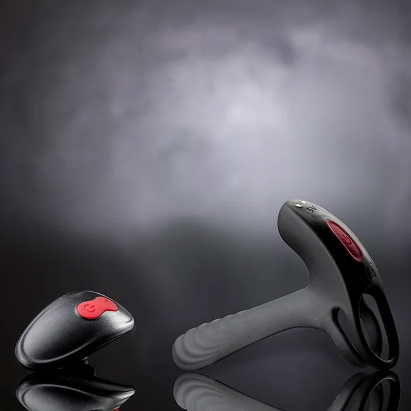 9 Speed Rechargeable Vibrating Girth Enhancer by Lynk | Remote Controlled — image 4 of 10