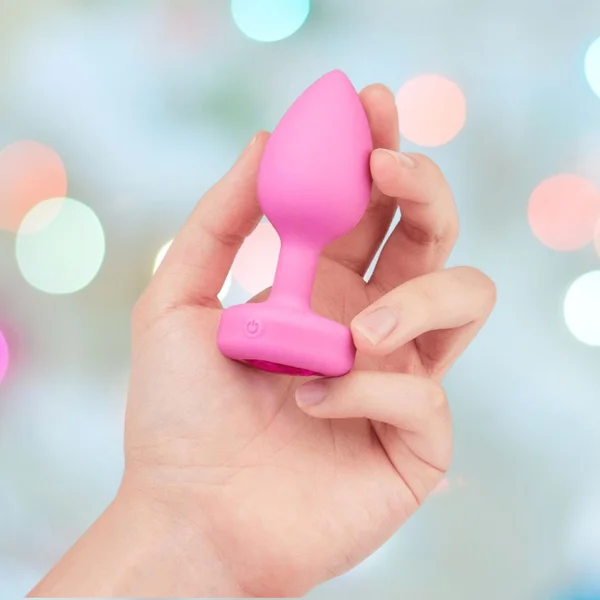 B-Vibe Vibrating Heart Plug Small/Medium - Pink Topaz — image 22 of 23