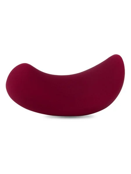 Frida Lay On Vibrator App Controlled — image 10 of 24