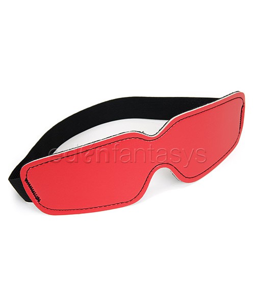 Rouge blindfold