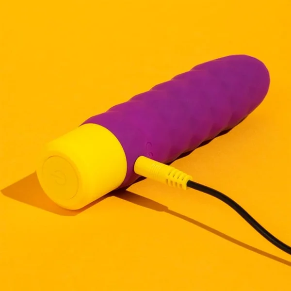 Romp Beat Bullet Vibrator — image 17 of 19
