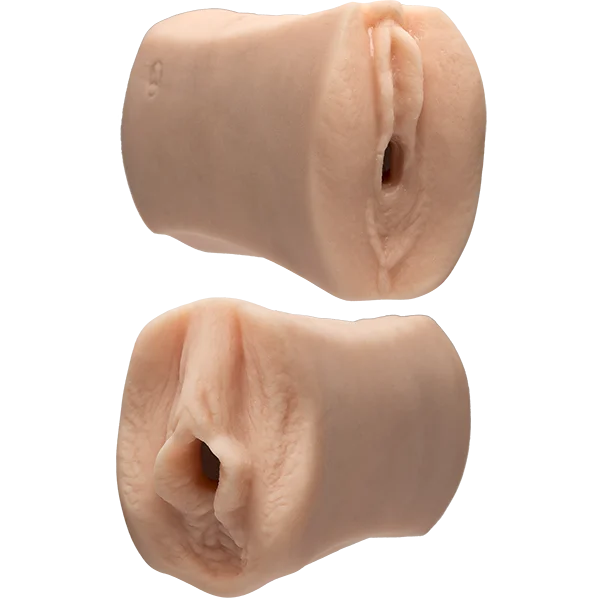 All Star Porn Stars Kittens & Cougars Jessie Andrews Pussy & Julia Ann Pussy — image 5 of 6