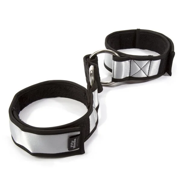Fifty Shades Promise To Obey Restraints — image 8 of 13