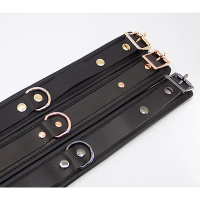 COL048 Leather Collar With Coloured Hardware