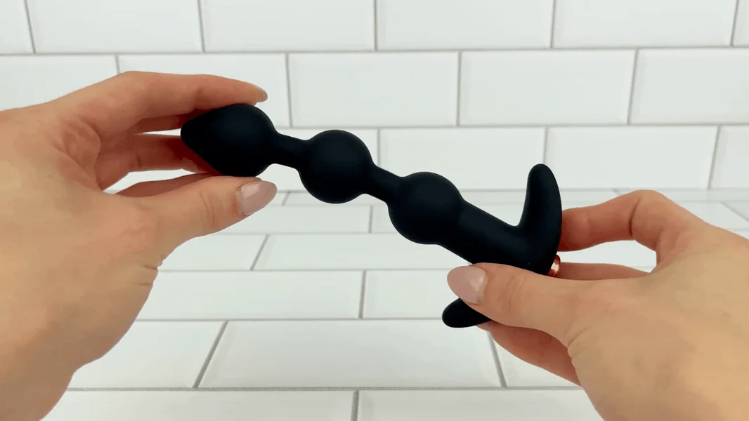 Macio Silicone Beaded Anal Vibrator Plug — image 4 of 5