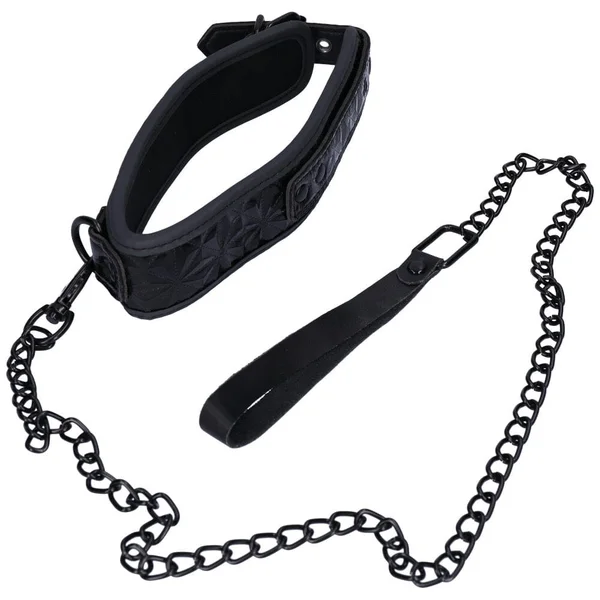 Dark Amour Fetish Bondage Collar with Leash — image 8 of 10