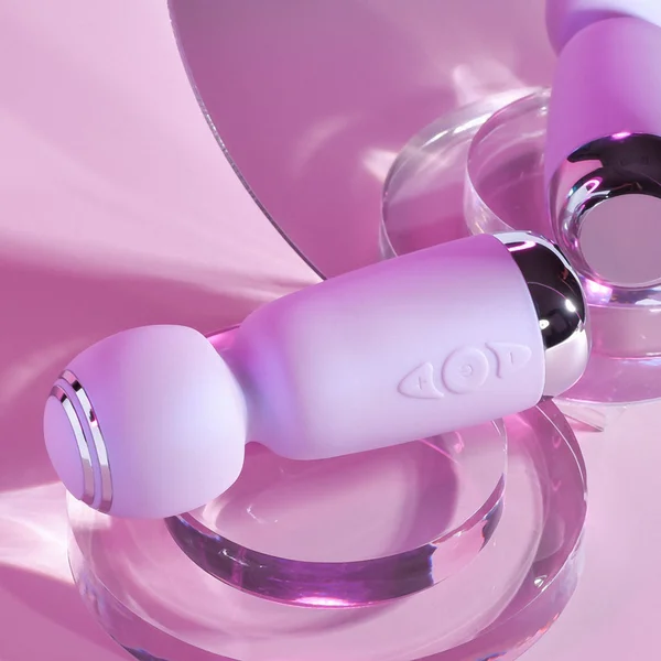 Playboy Royal Mini Rechargeable Silicone Wand Vibrator Opal — image 6 of 9