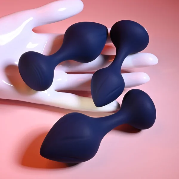 Playboy Tail Trainer 3-piece Silicone Anal Training Kit Navy — image 6 of 7