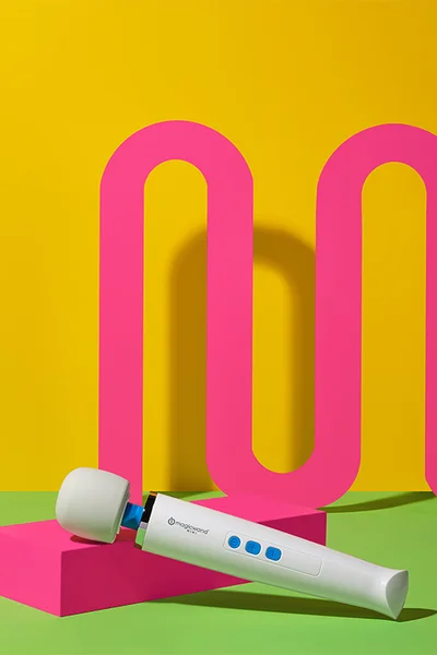 Magic Wand Mini 9.6" Rechargeable Wand Massager — image 6 of 11