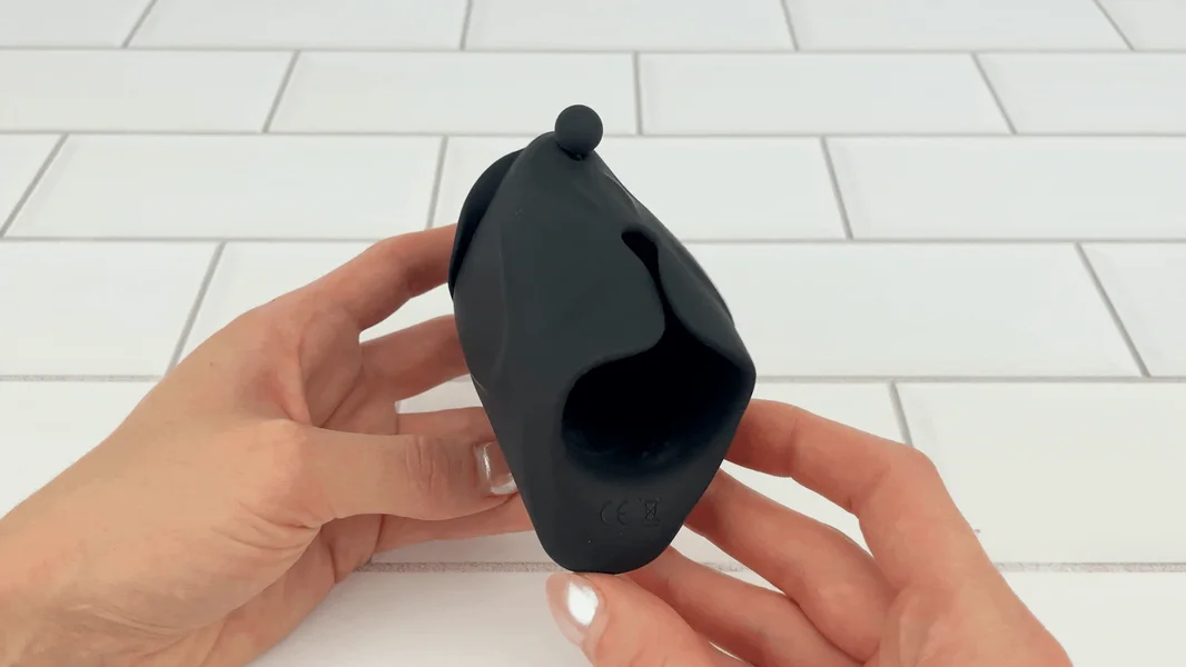 Heated Vibrating Penis Tip F-Spot Massager — image 13 of 15