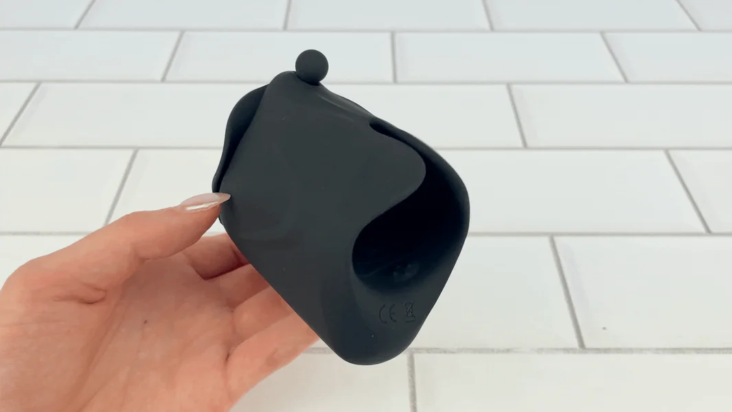 Heated Vibrating Penis Tip F-Spot Massager — image 7 of 15