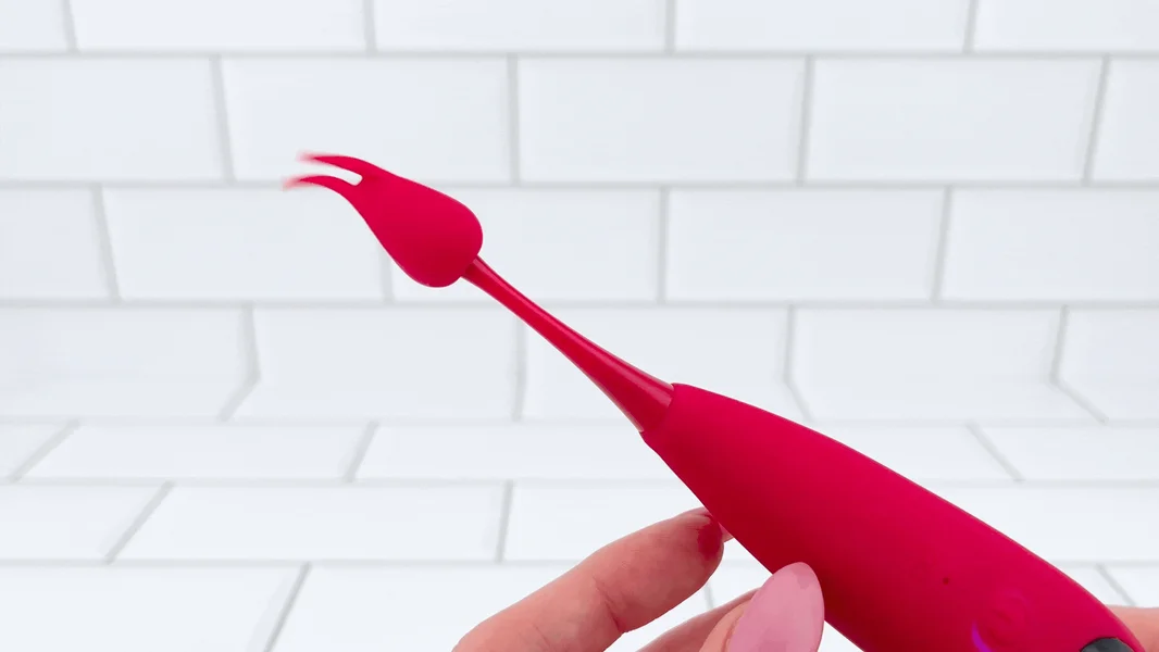 Pinpoint Clitoral Vibe With Attachments — image 6 of 17