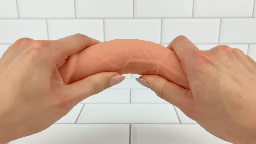 (NEW Pull 1 for MKTG) Thrusting Dildo w/ Base — image 8 of 13