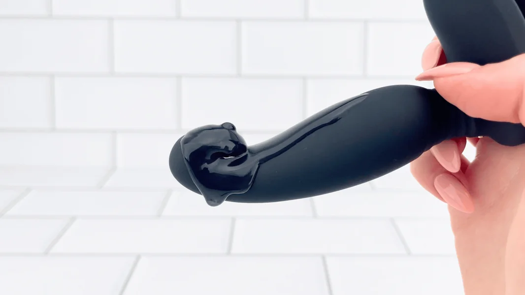 (NEW Pull 1 for MKTG) Vibrating Cock Ring + P-Spot Stimulator — image 16 of 23