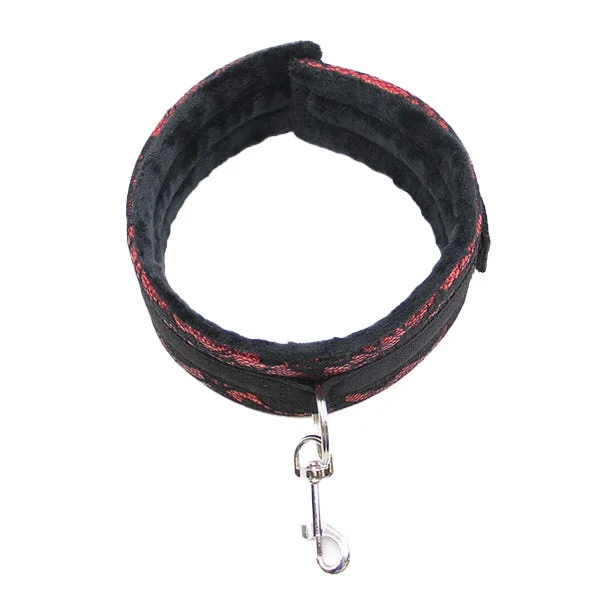 Love In Leather Satin Collar and Lead Set — image 8 of 8