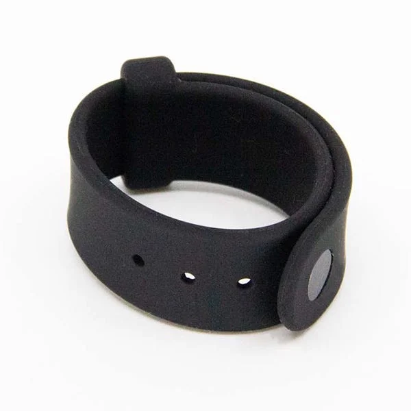 Love In Leather Adjustable Seamless Silicone Cock Ring — image 4 of 6