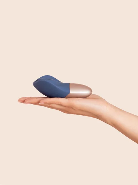 Deia - The Arouser - Thumping Clitoral Stimulator — image 4 of 16