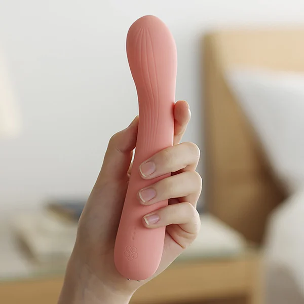 Tenga Iroha Mai G-Spot Haptic Wave Massager — image 18 of 21