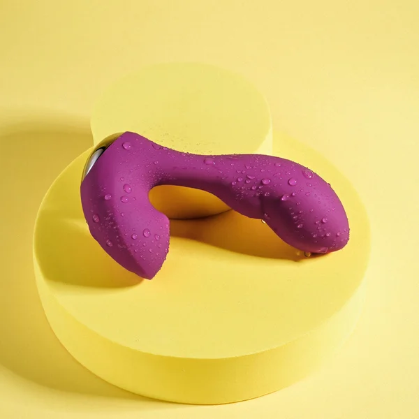 Playboy Arch G-Spot Vibrator — image 16 of 19