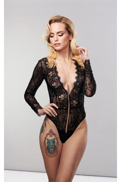 Bijoux Indiscrets Long Metallic Chain Whip & Necklace