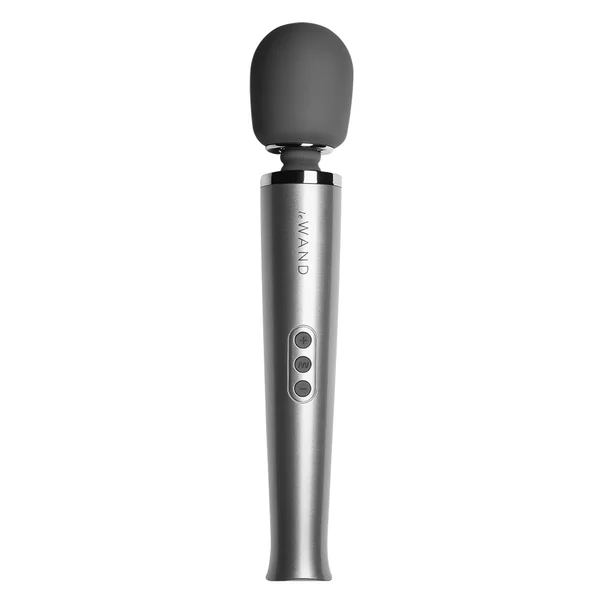 Le Wand Rechargeable Vibrating Wand Massager — image 22 of 25