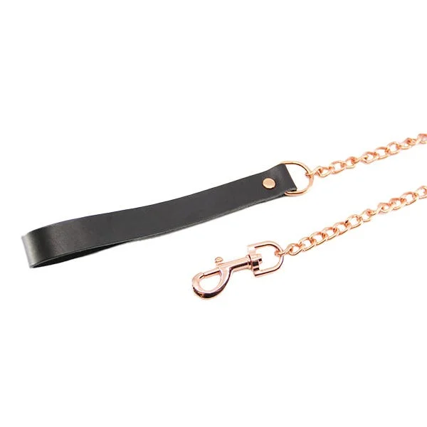 Love in Leather Chain Lead with Smooth Leather Hand Strap — image 11 of 12
