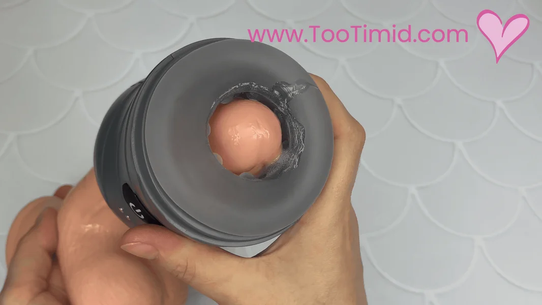 Rechargeable Cock Sucking Masturbation Cup — image 9 of 14