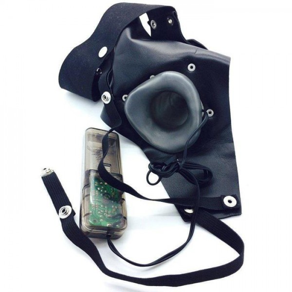 Vibrating Crystal Jelly Hollow Strap On — image 4 of 5