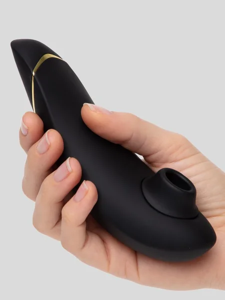 Womanizer Premium Rechargeable Smart Silence Clitoral Suction Stimulator — image 6 of 6