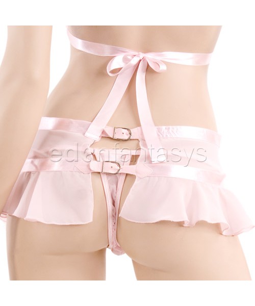 Fetish femme pink bra and skirt set