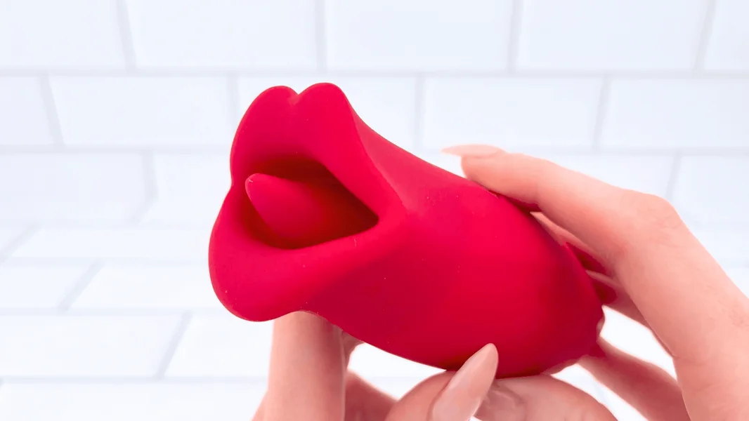 French Kiss Self-Motion Tongue Vibrator — image 6 of 16