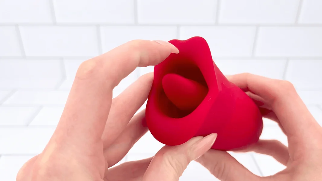 French Kiss Self-Motion Tongue Vibrator — image 10 of 16