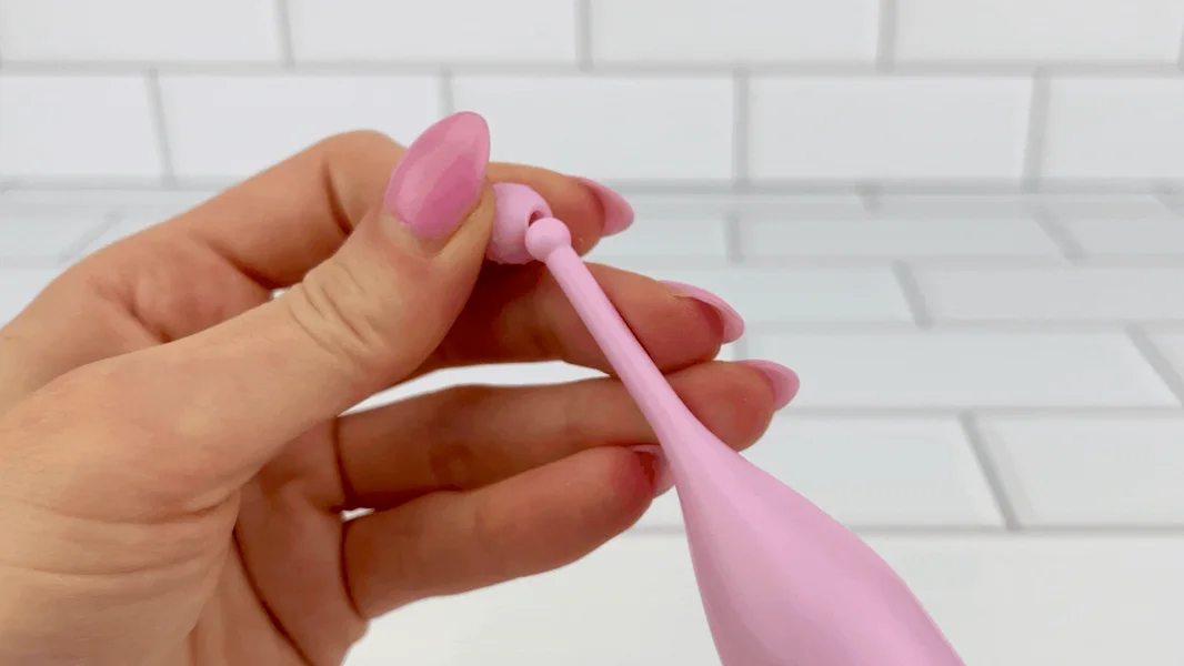 Powerful Pinpoint Clit Stimulation Wand — image 9 of 9