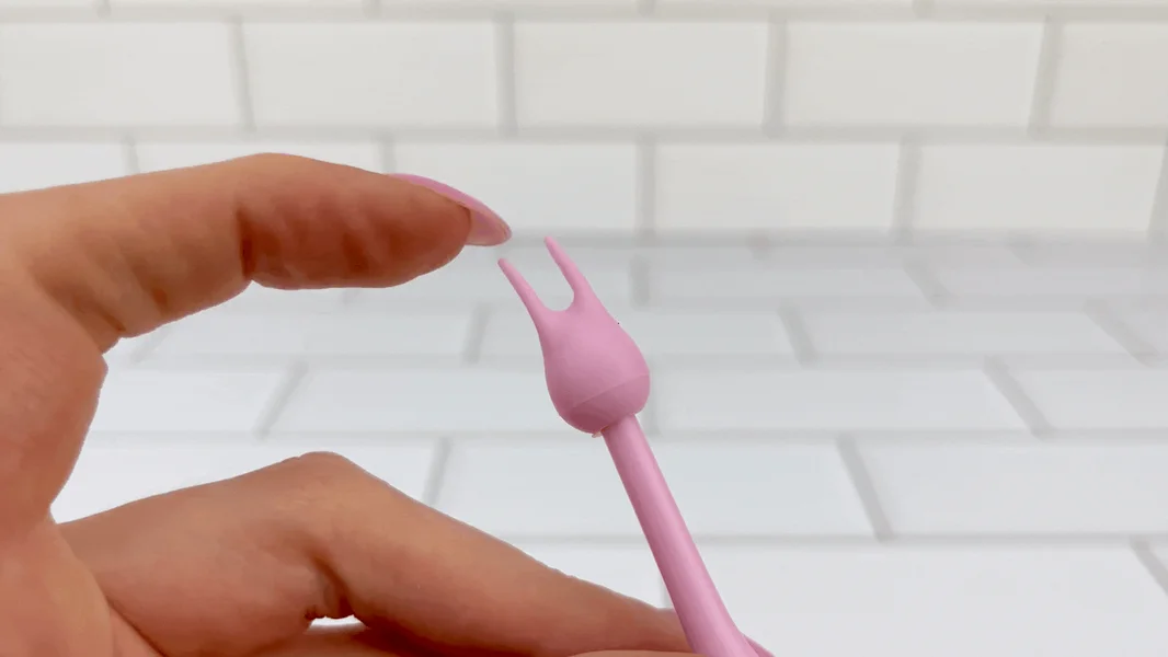 Powerful Pinpoint Clit Stimulation Wand — image 8 of 9