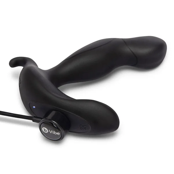 b-vibe 360 Plug Rotating and Vibrating Black Anal Plug — image 5 of 10