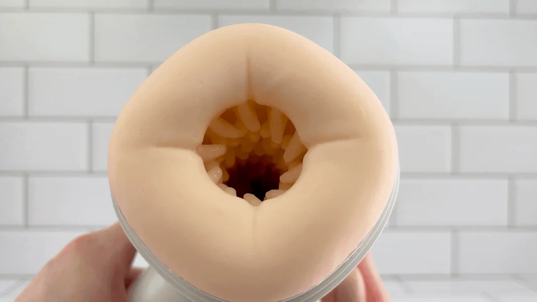 Super Series Pro Auto-Thrusting Masturbator - It Warms and Vibrates! — image 17 of 19