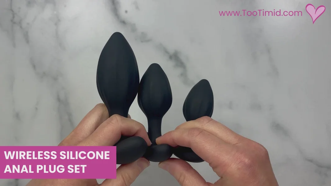 Desire Me Silicone Anal Plug Set - The Large Plug Vibrates! — image 12 of 13