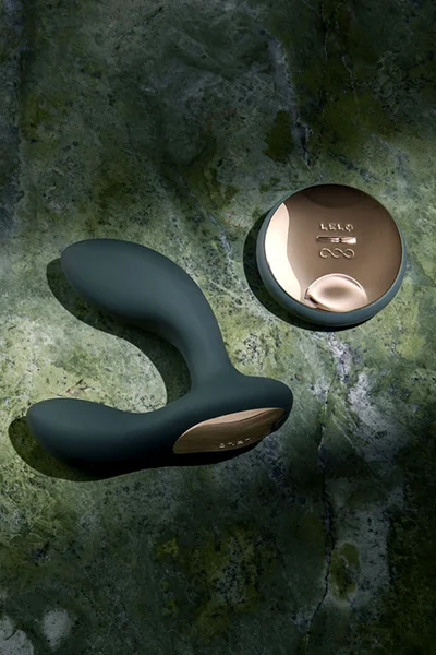 Lelo Hugo 2 Remote Controlled 4.2" Silicone Prostate Massager with SenseMotion Technology — image 10 of 12