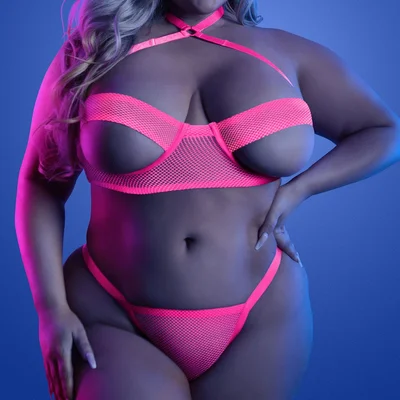Fantasy Lingerie Glow Slow Motion Peekaboo Cup Bra Panty Set