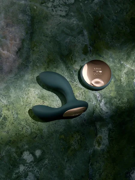LELO Hugo 2 Remote Prostate Massager — image 7 of 7