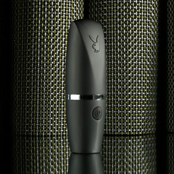 Playboy Pleasure EXCURSION - Black 14.2 cm USB Rechargeable Suction Stimulator — image 6 of 9